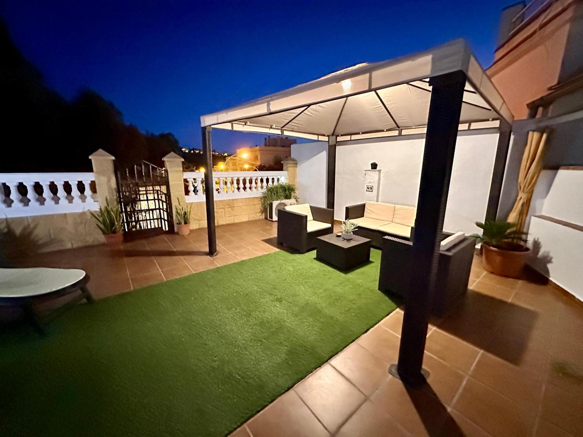 Hébergement de vacances The House In Toquero Solarium Views To The Alcazaba