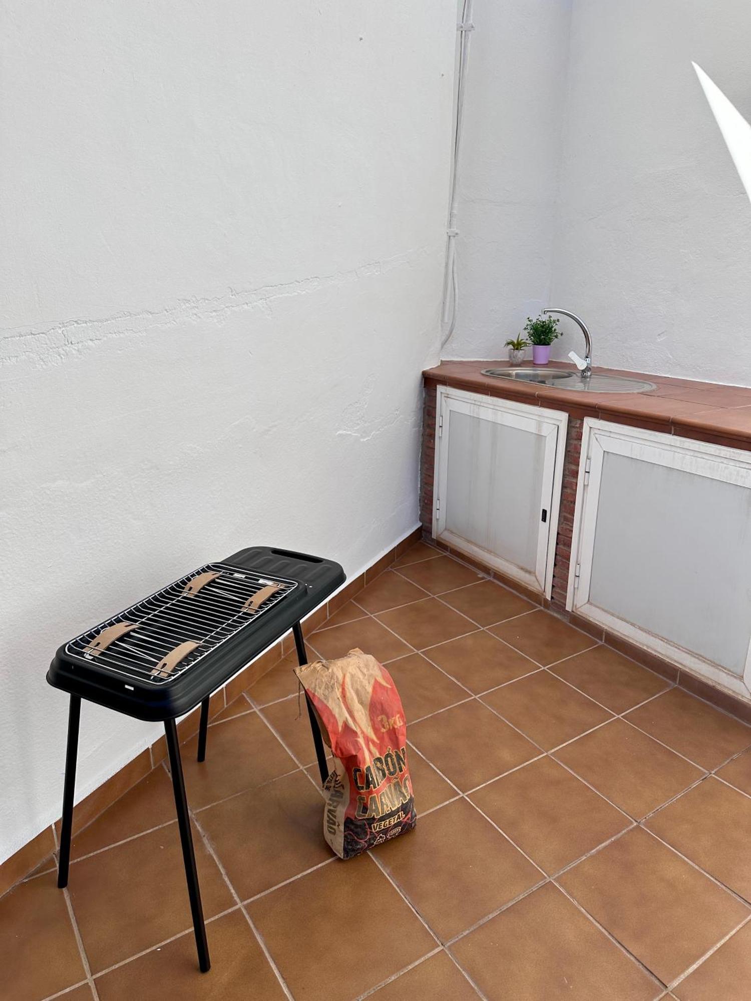 The House In Toquero Solarium Views To The Alcazaba Hébergement de vacances *